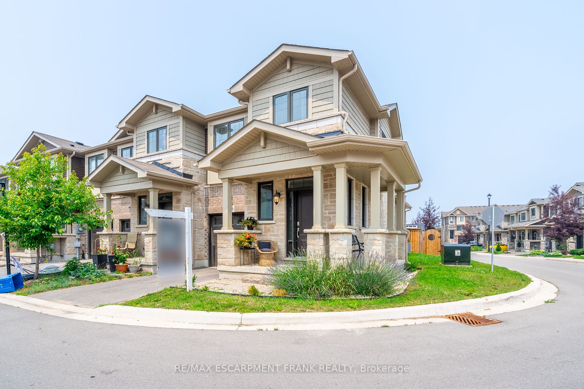 1890 Rymal Rd E, #166