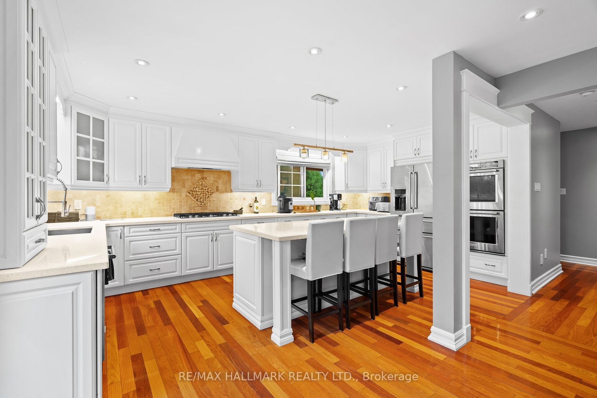 33 Sandal wood Drive
