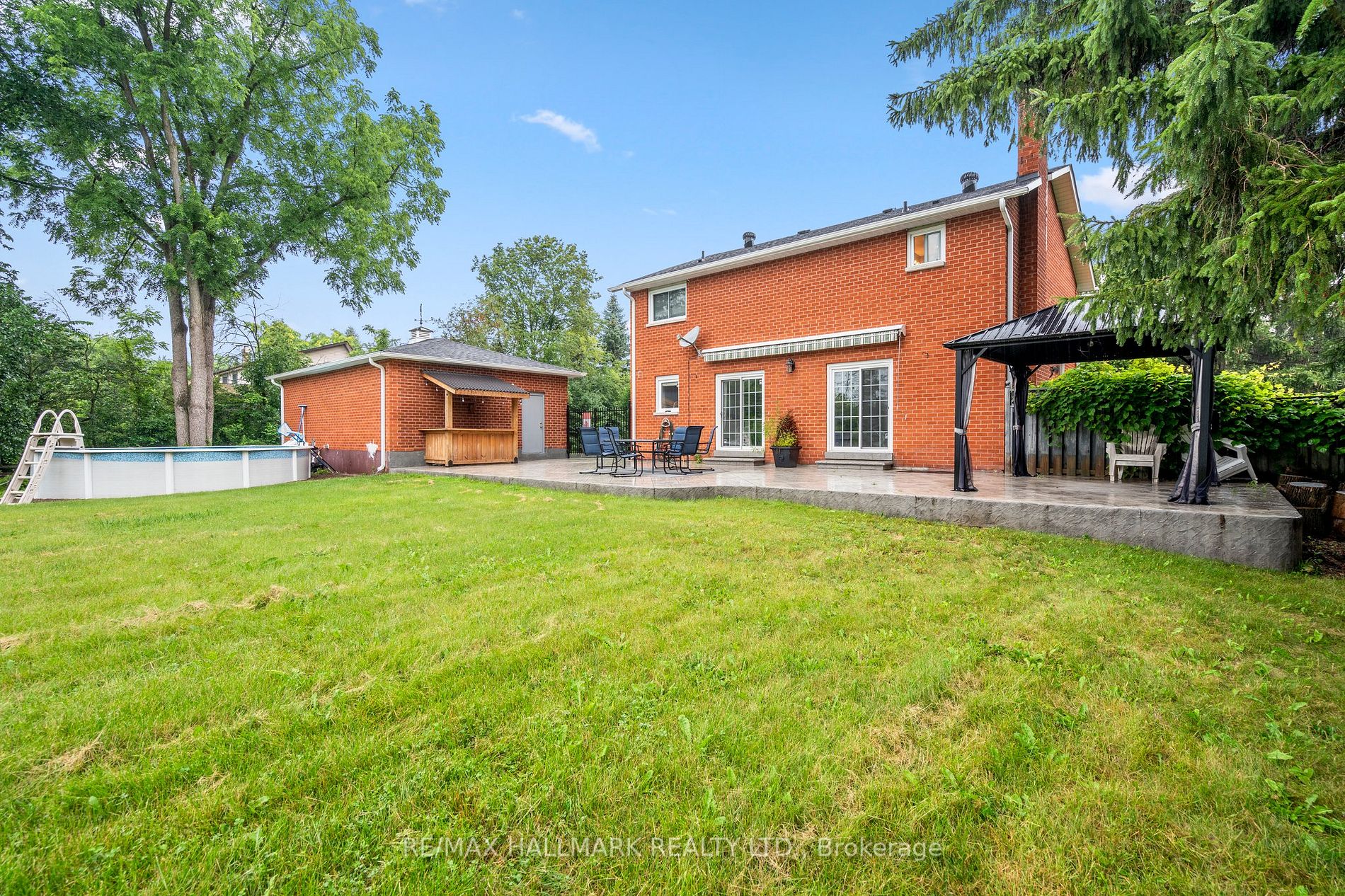 33 Sandal wood Drive