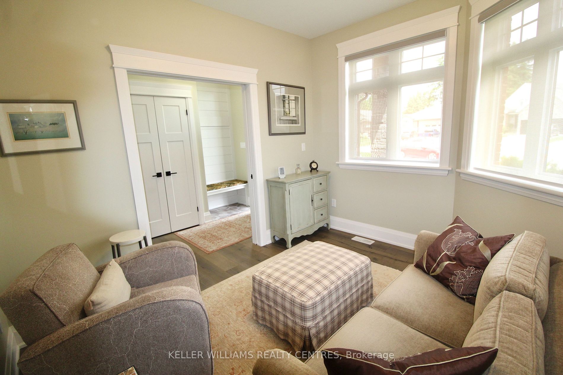 220 Djay Cres