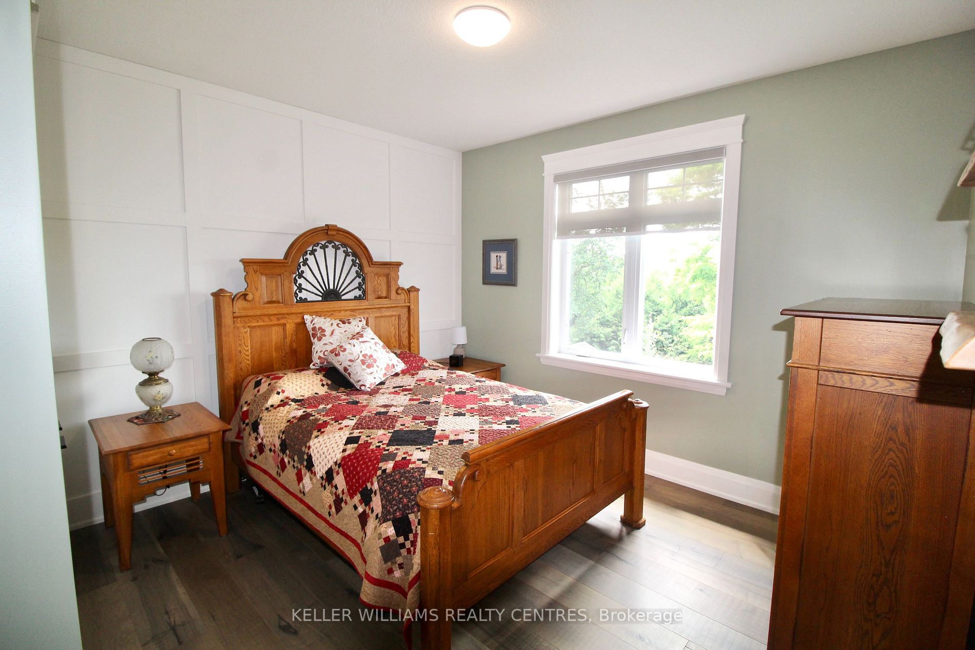 220 Djay Cres