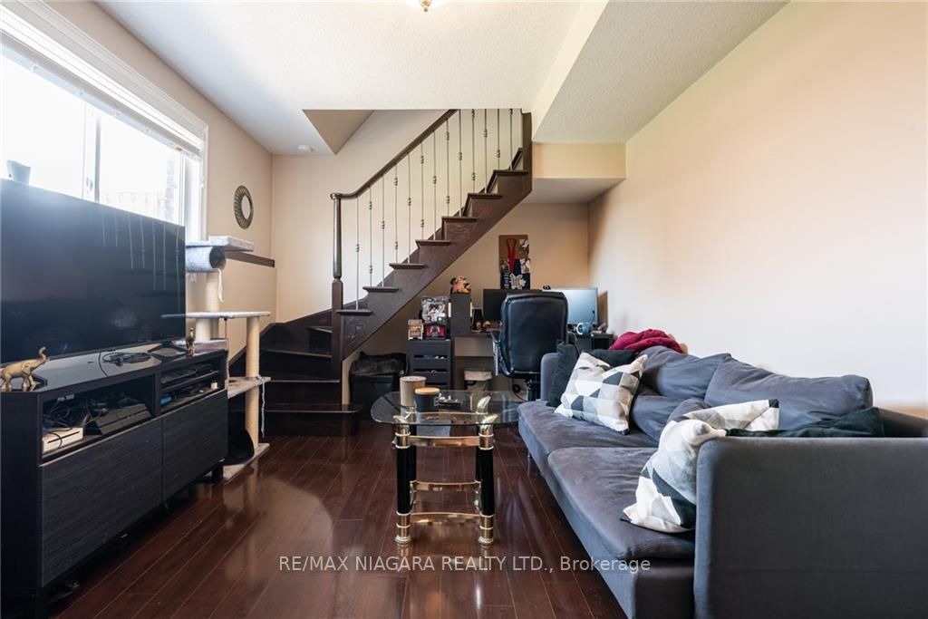 8655 Westport Drive