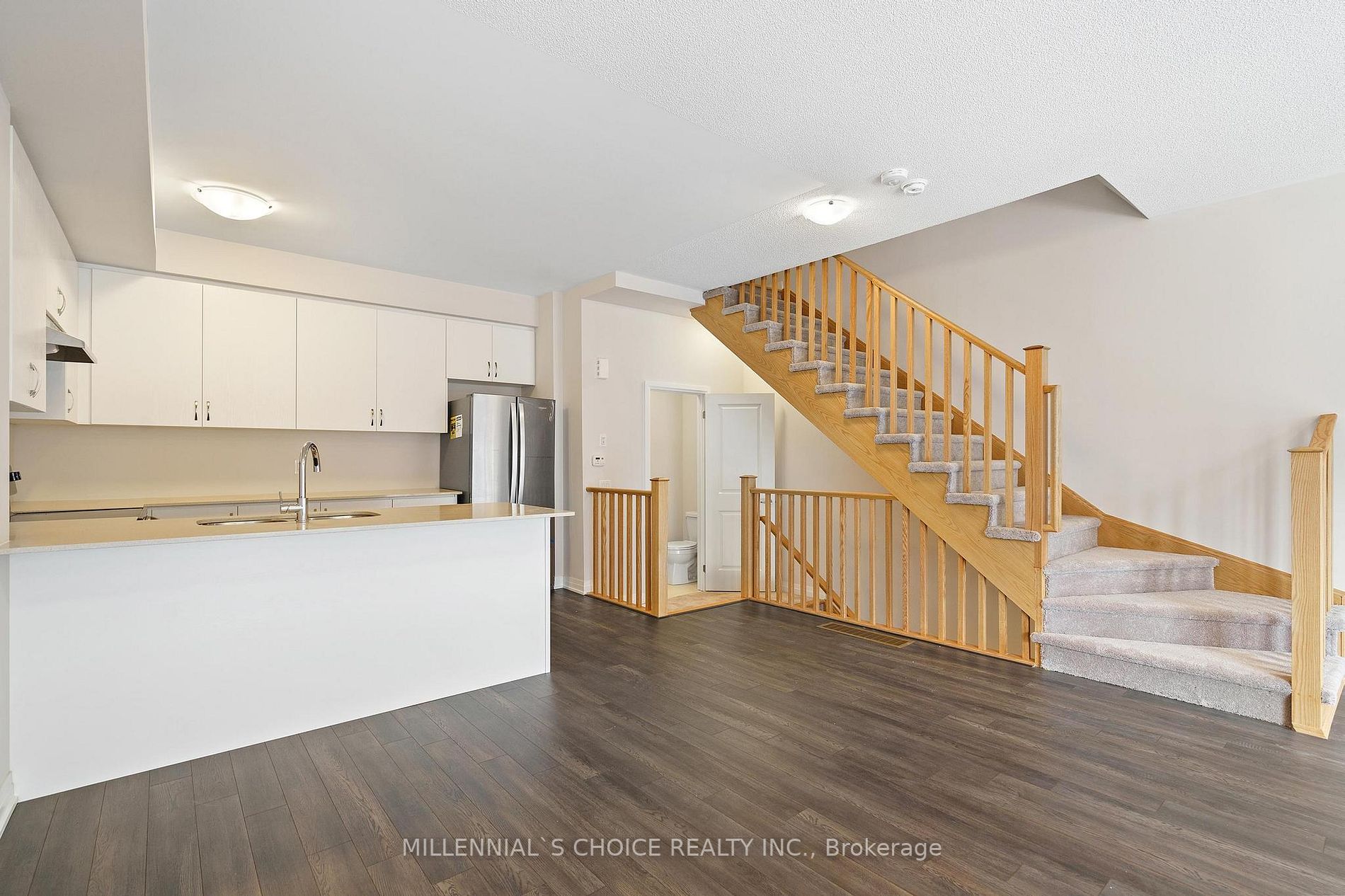 585 Colborne St E, #1004