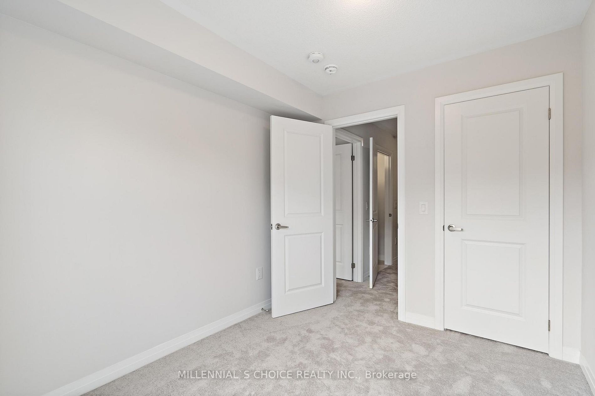 585 Colborne St E, #1004