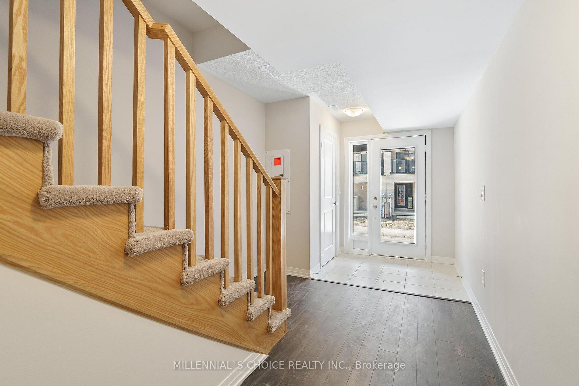 585 Colborne St E, #1004