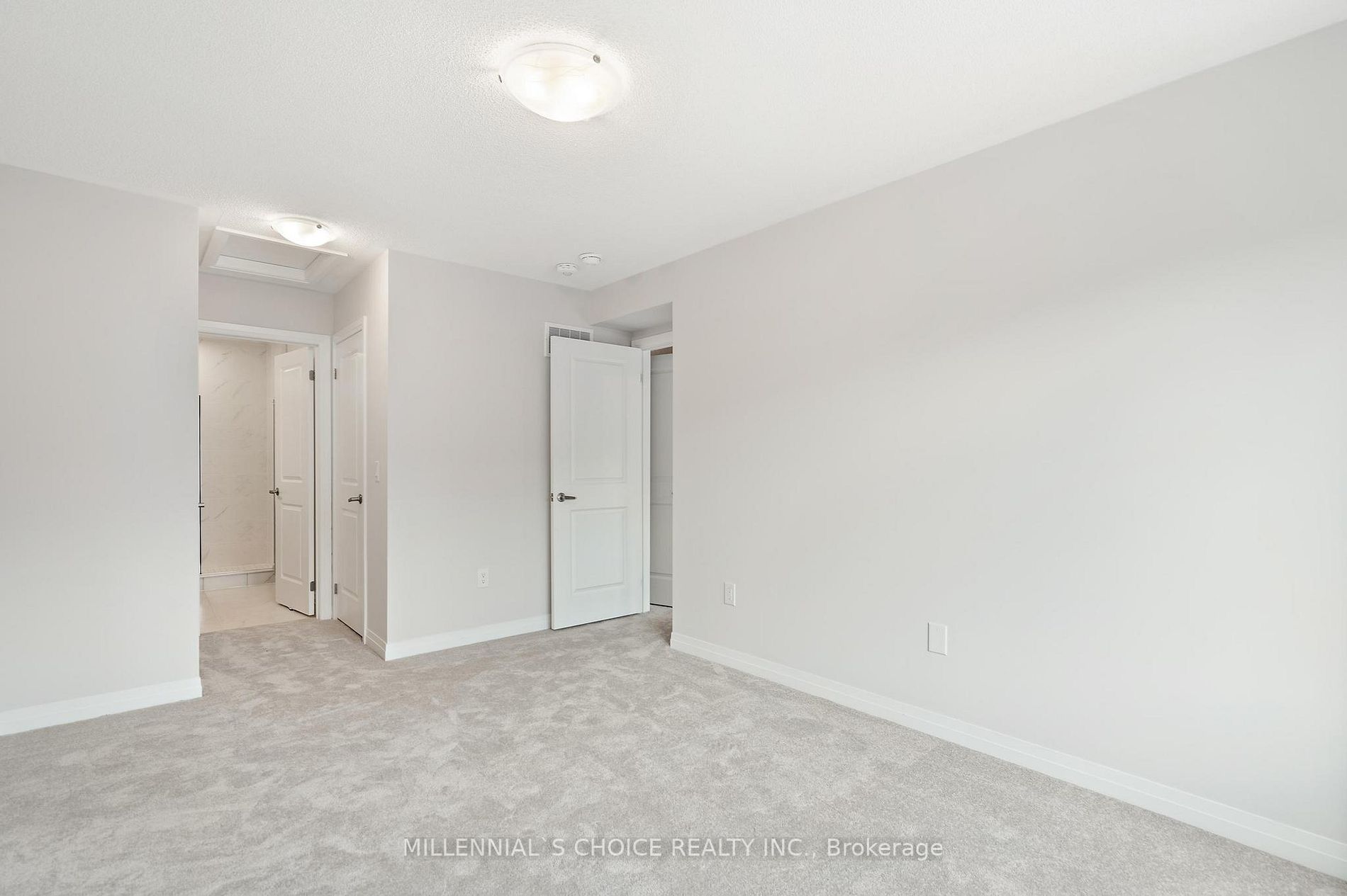 585 Colborne St E, #1004
