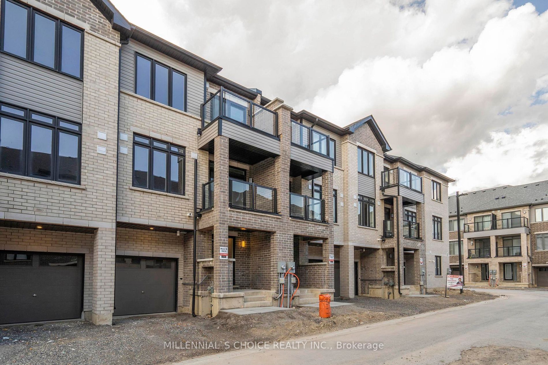 585 Colborne St E, #1004