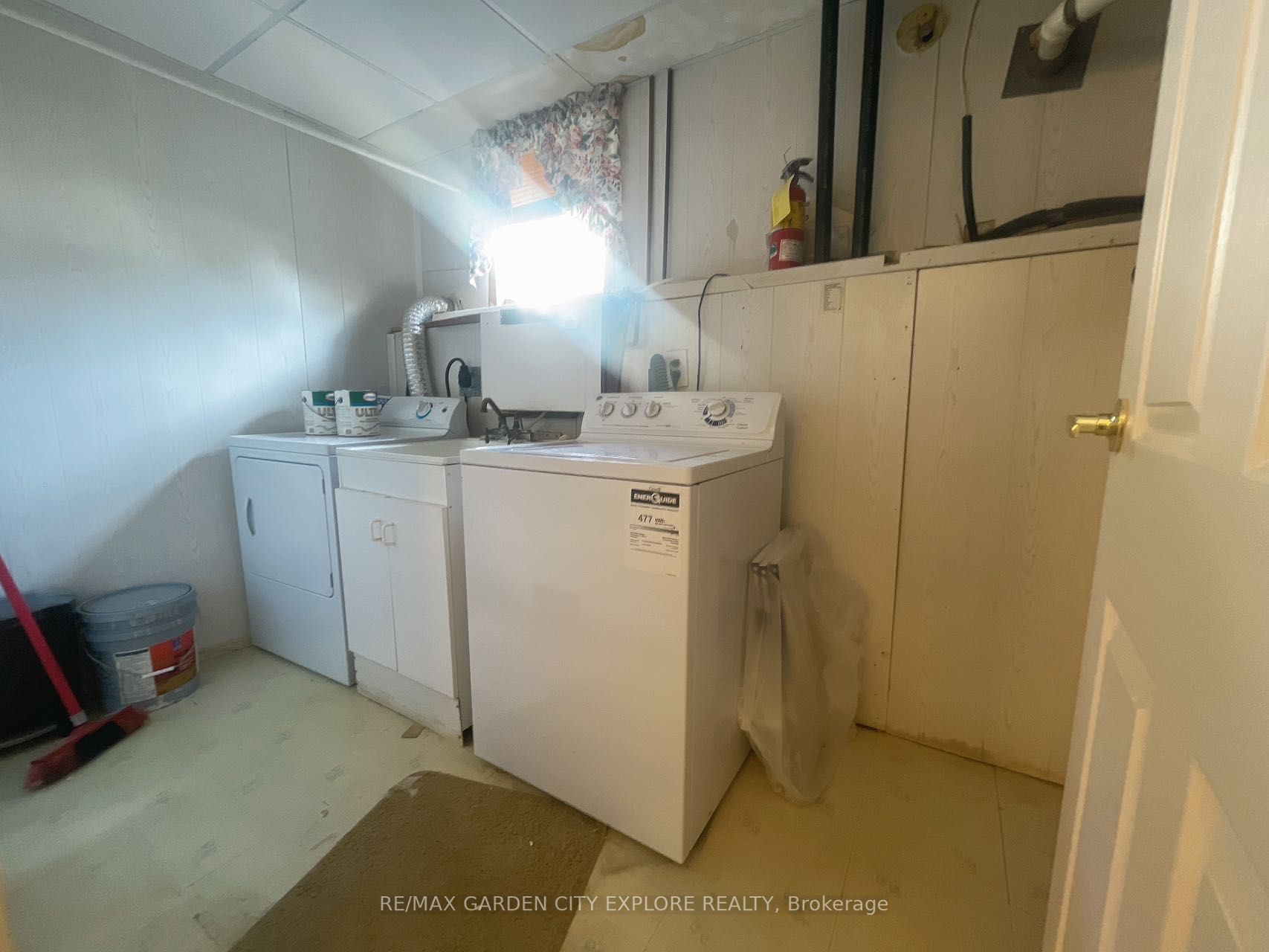 6168 Wildrose Crescent, #Lower