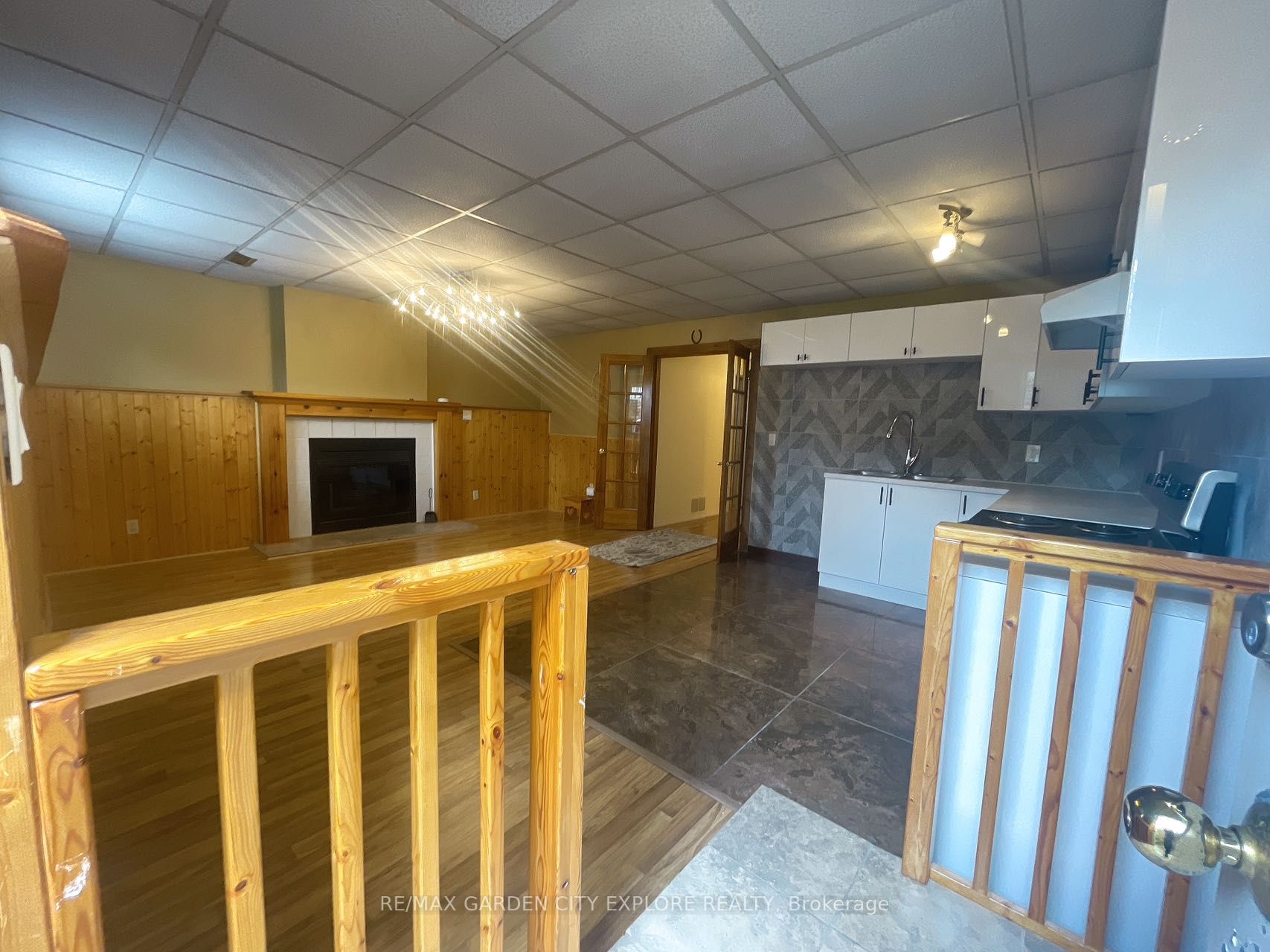 6168 Wildrose Crescent, #Lower