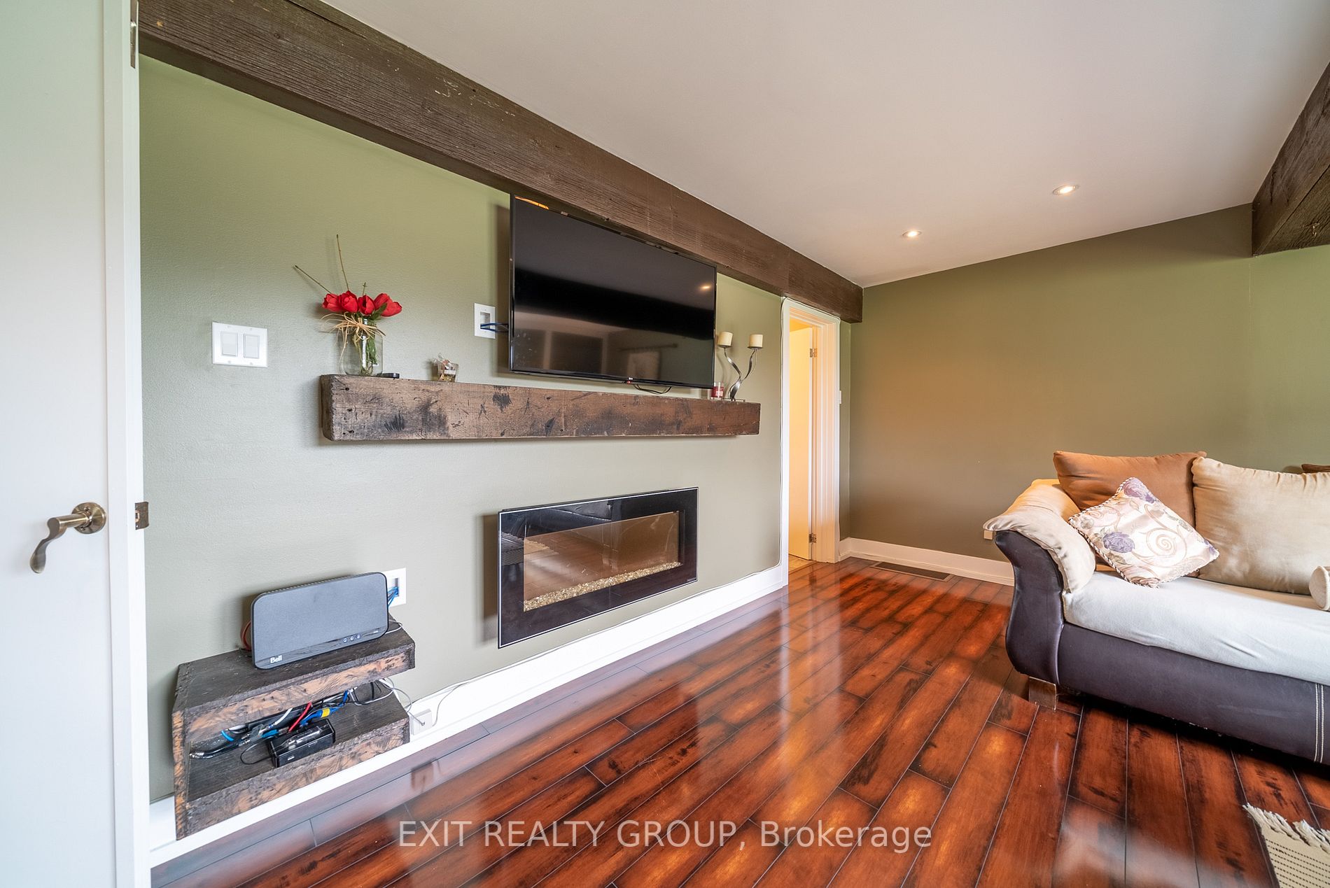 38 Grist Mill Lane