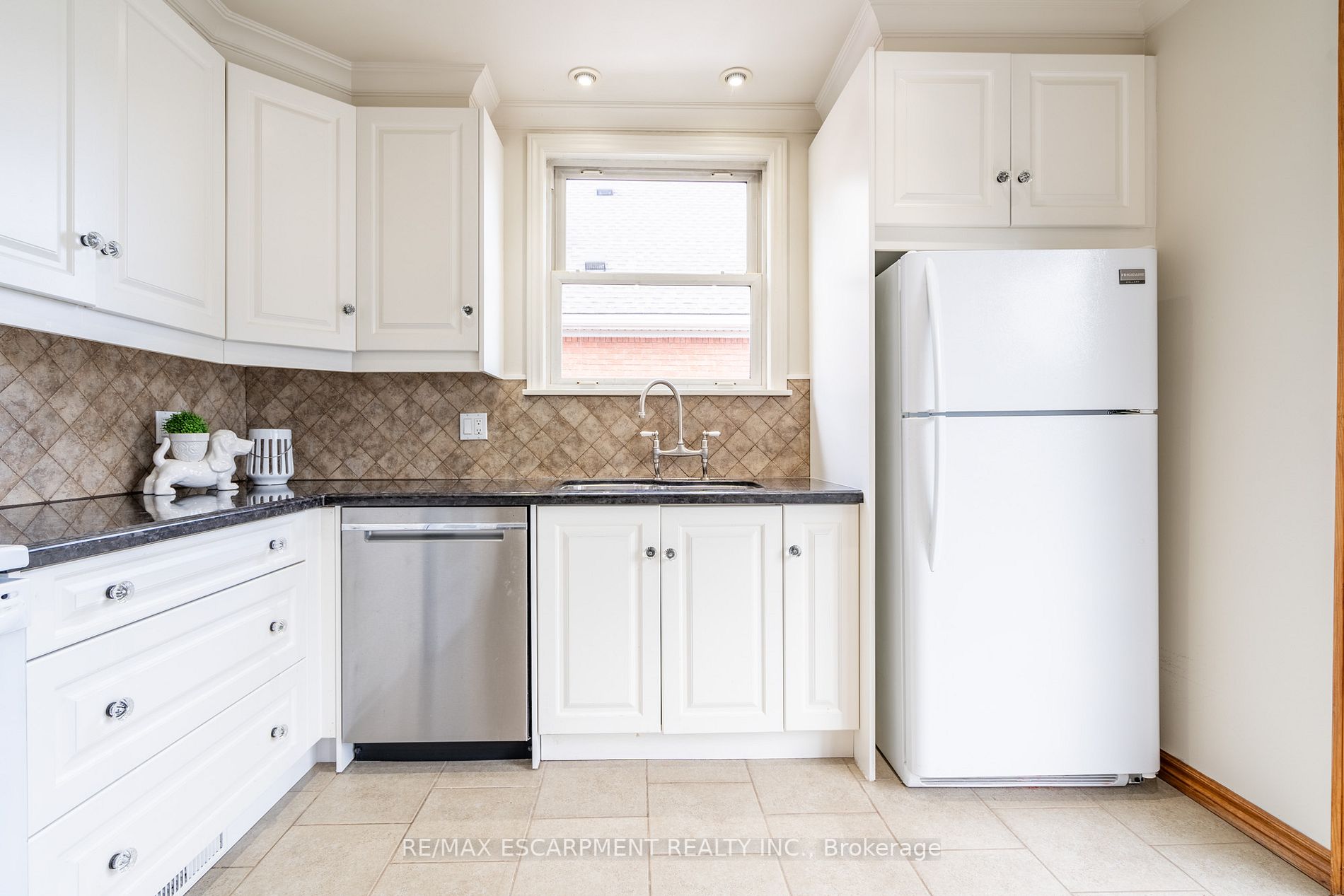 55 East 13th St