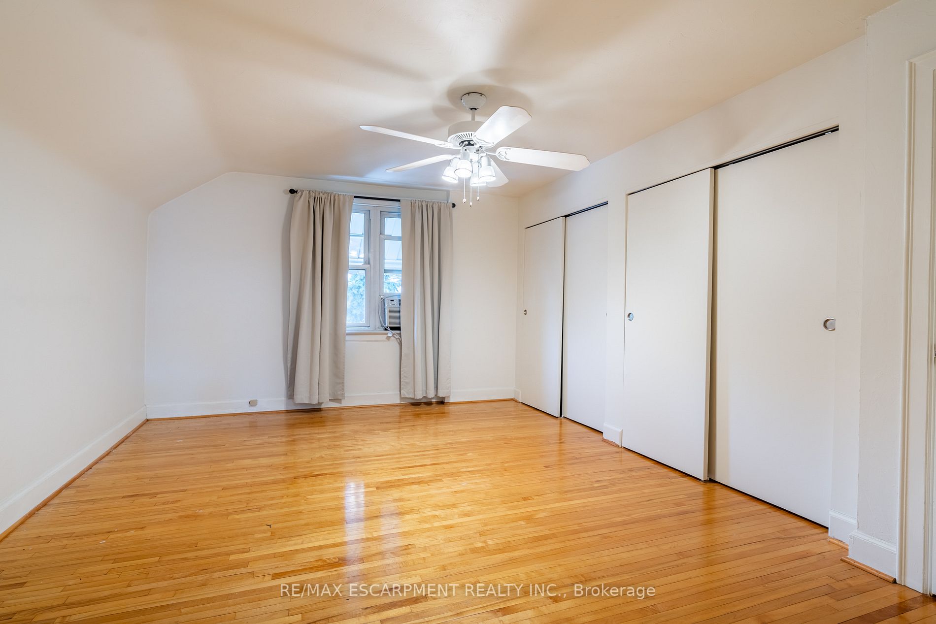 55 East 13th St
