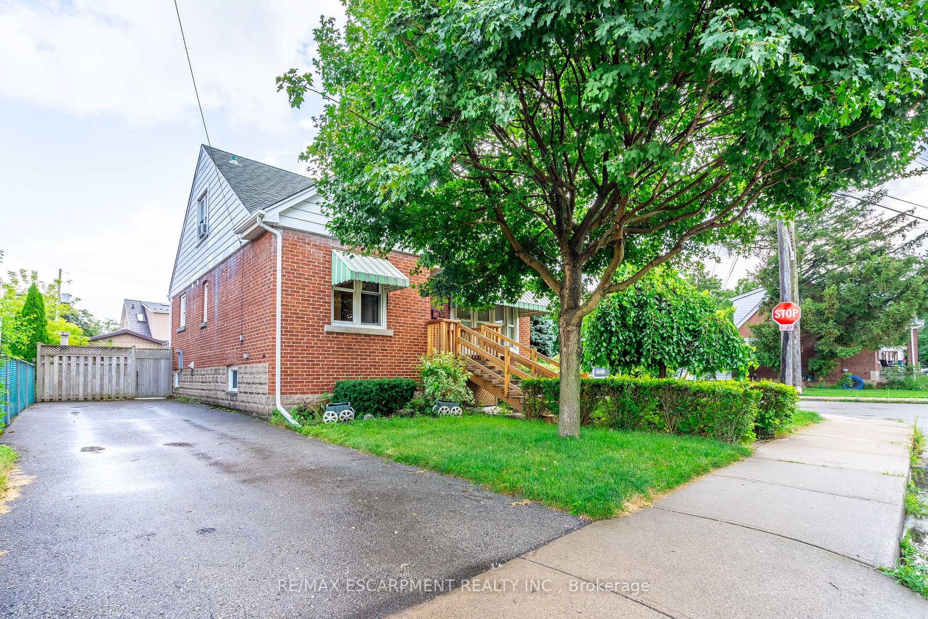 55 East 13th St