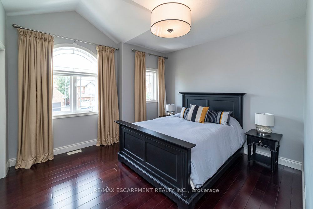 19 Oldmill Rd