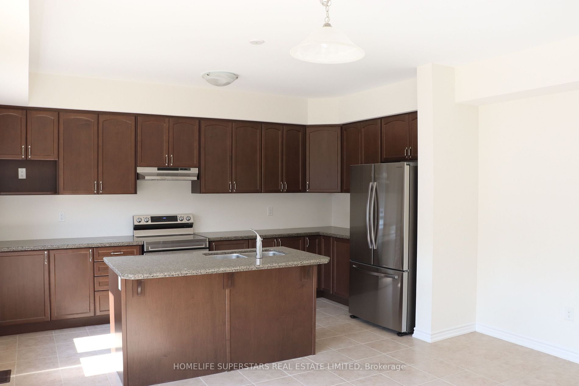 Listing X6710952 - Large Photo # 7