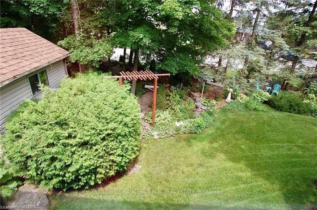 6 Huntingwood Cres