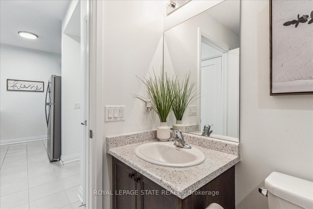 16 Concord Pl, #150