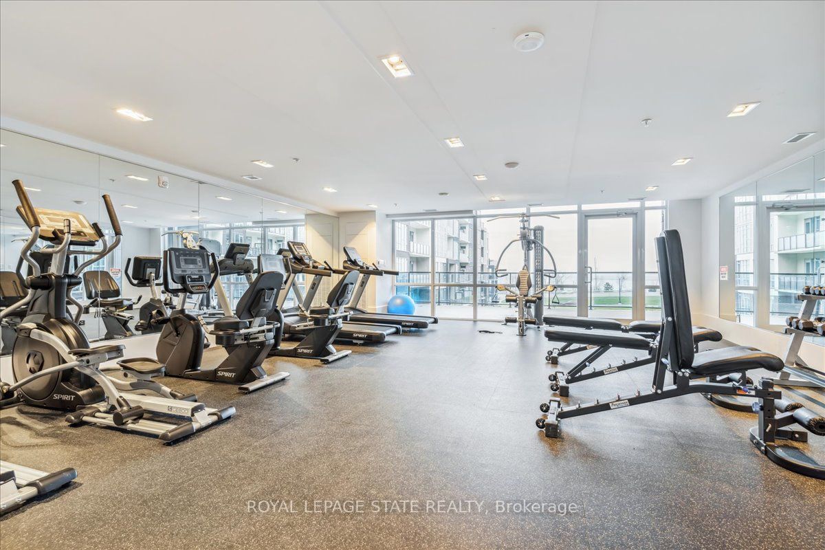 16 Concord Pl, #150