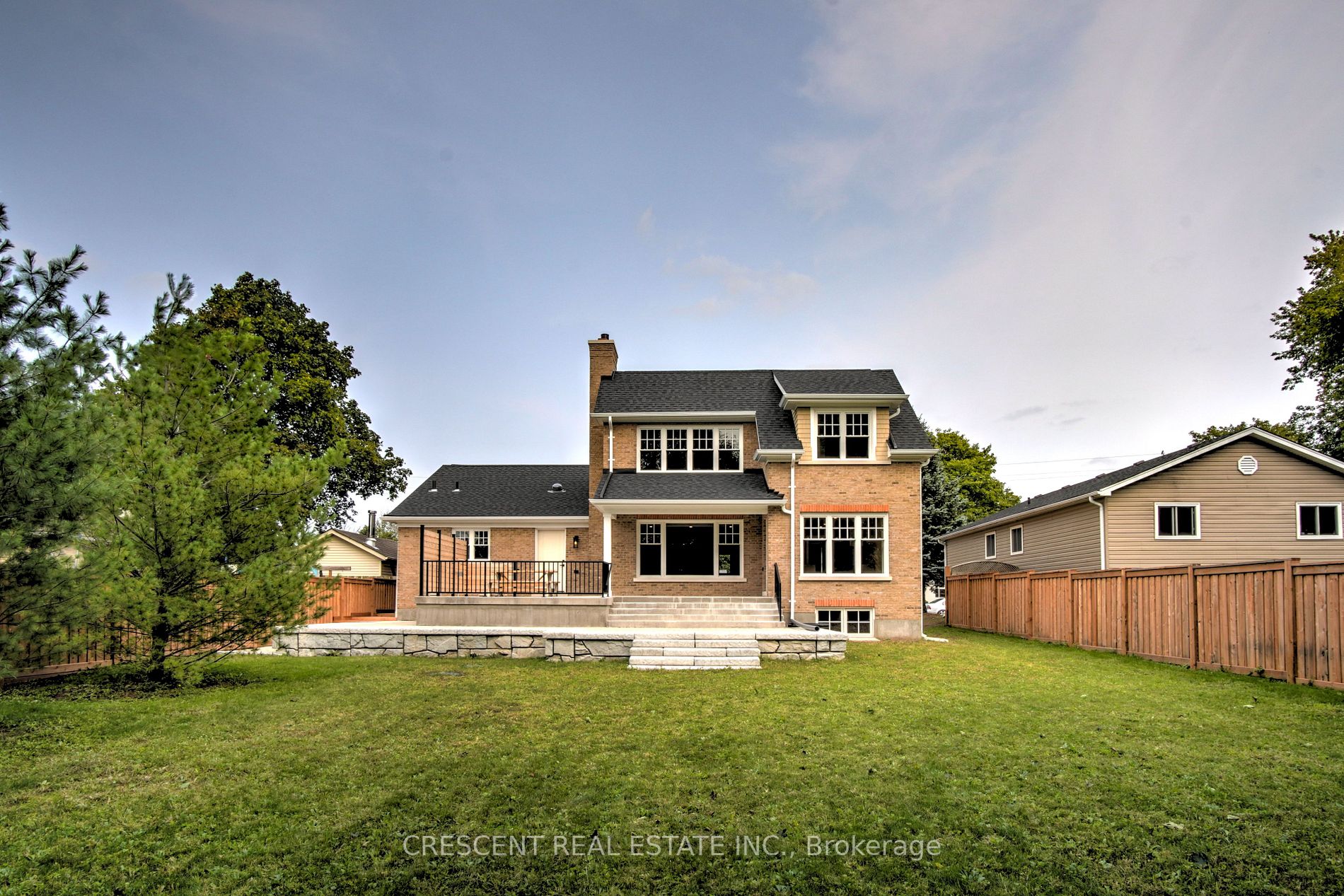 168 Daniel Street