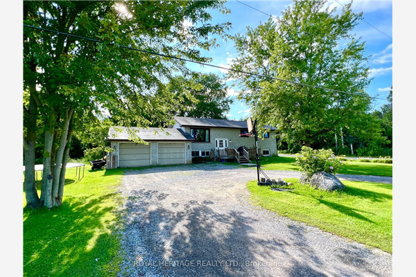 12 River Lea Lane, Quinte West
