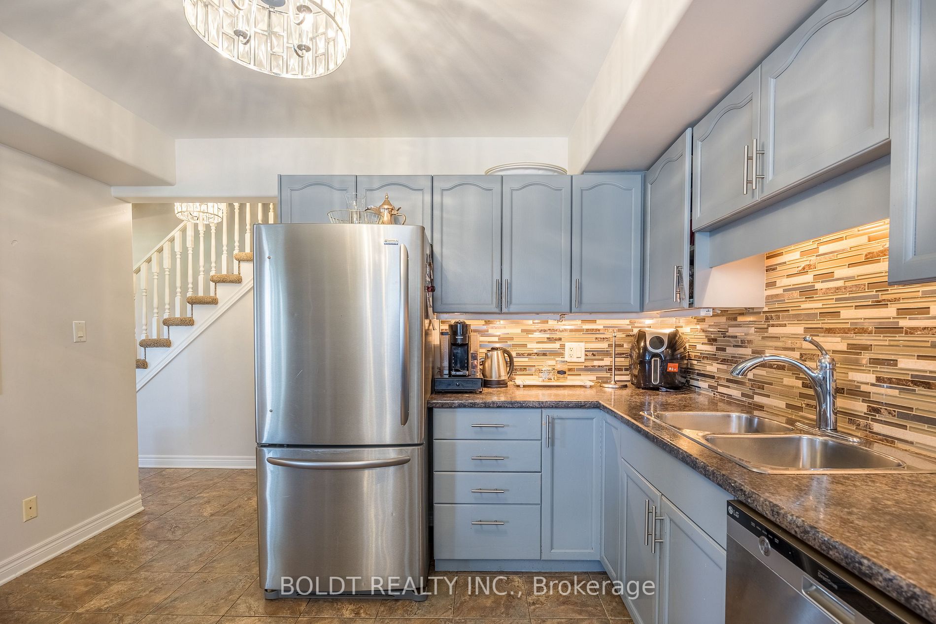16 A Brown Dr