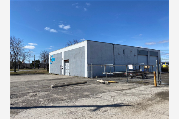 419-421 Millen Rd, Hamilton