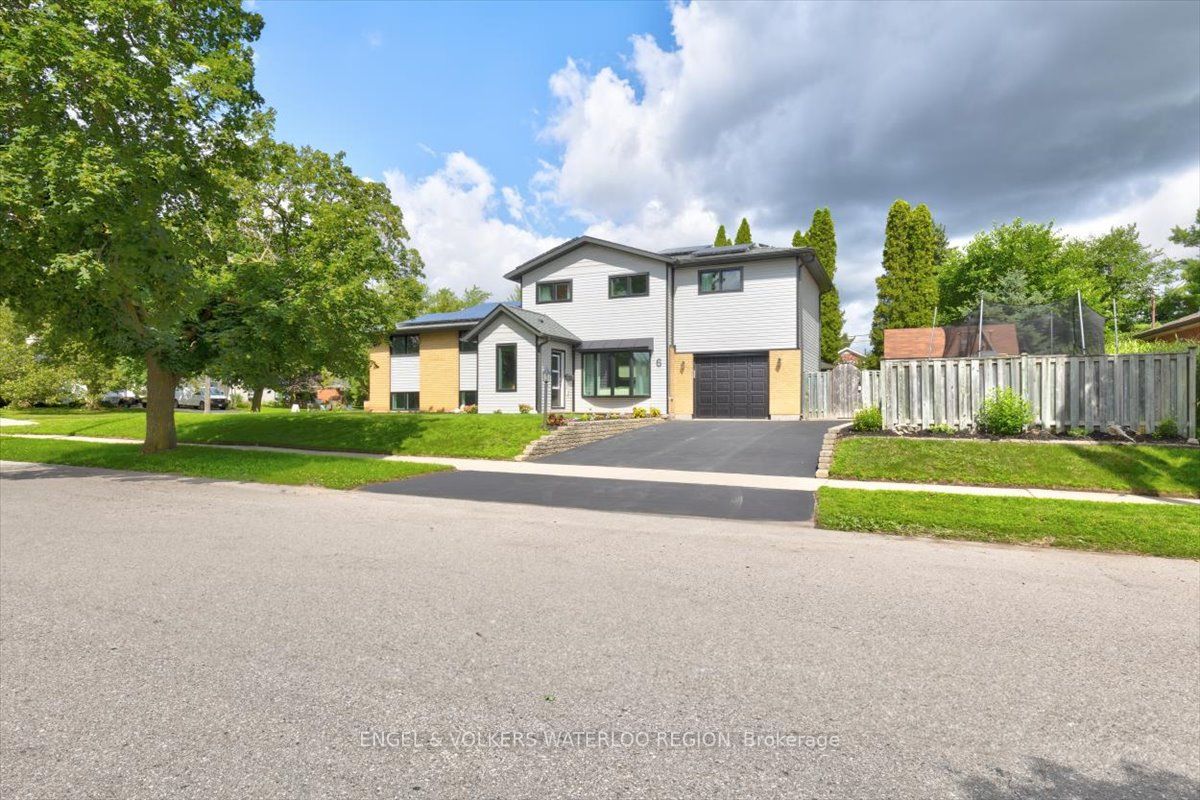 6 Applewood Ave