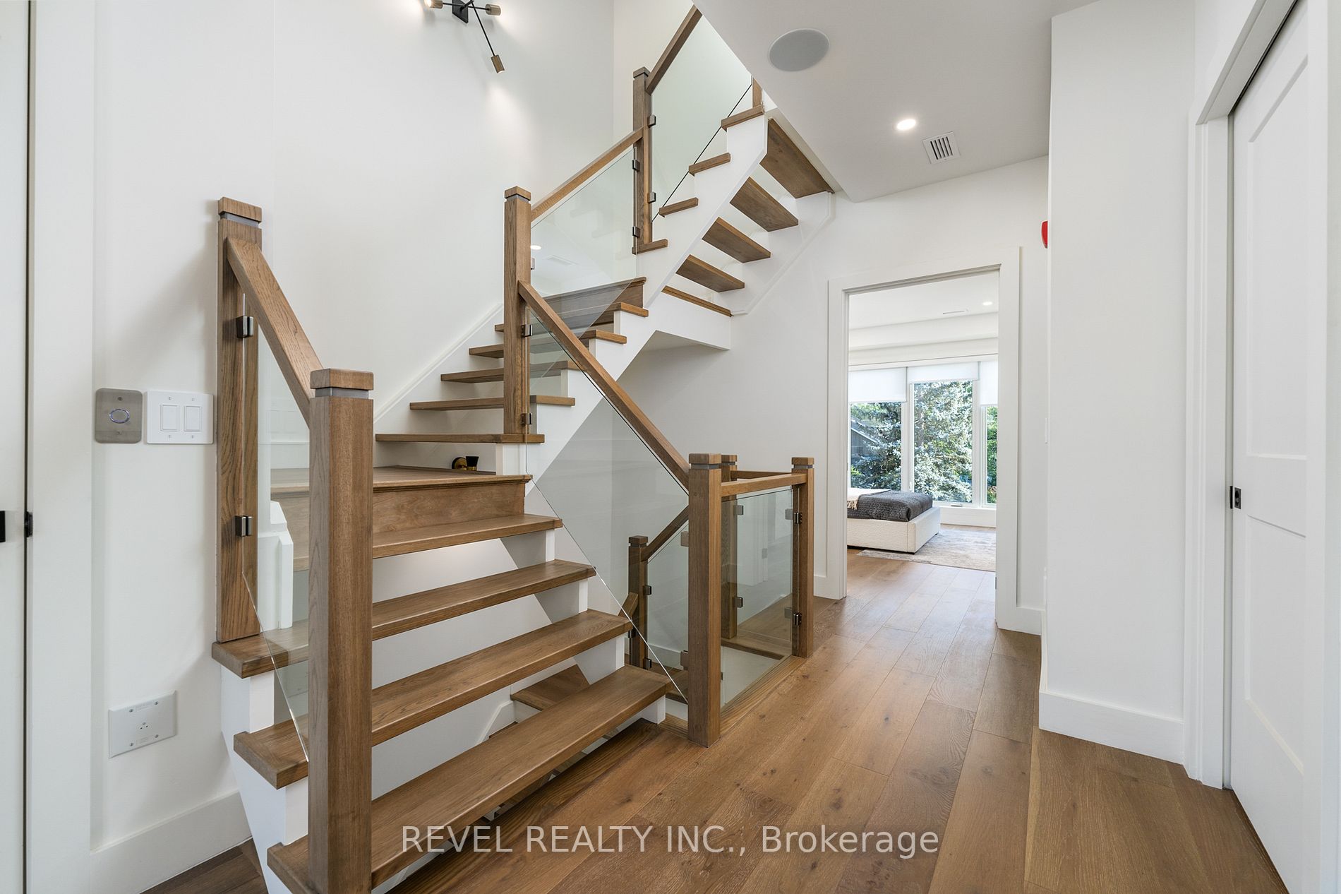 1397 York Road #10