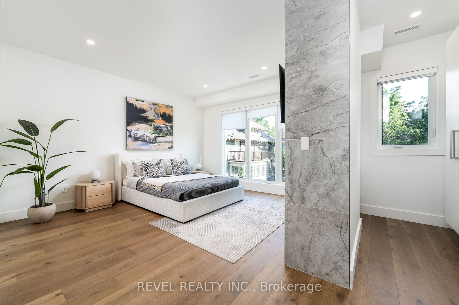 1397 York Road #10