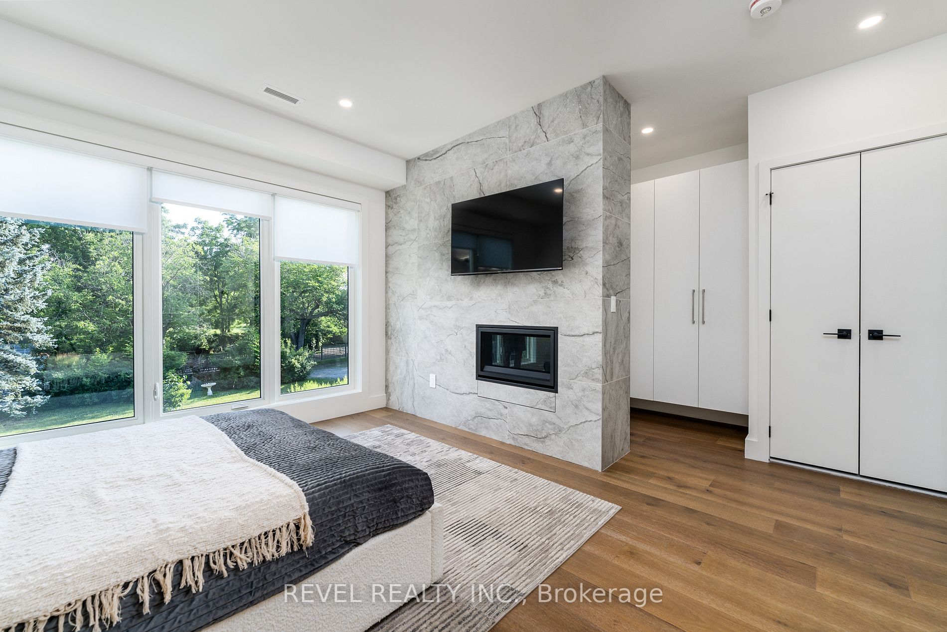1397 York Road #10