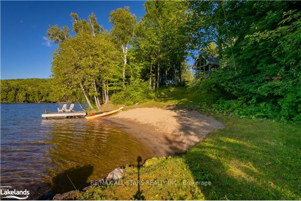 1030 Thompson Lane, Lake of Bays
