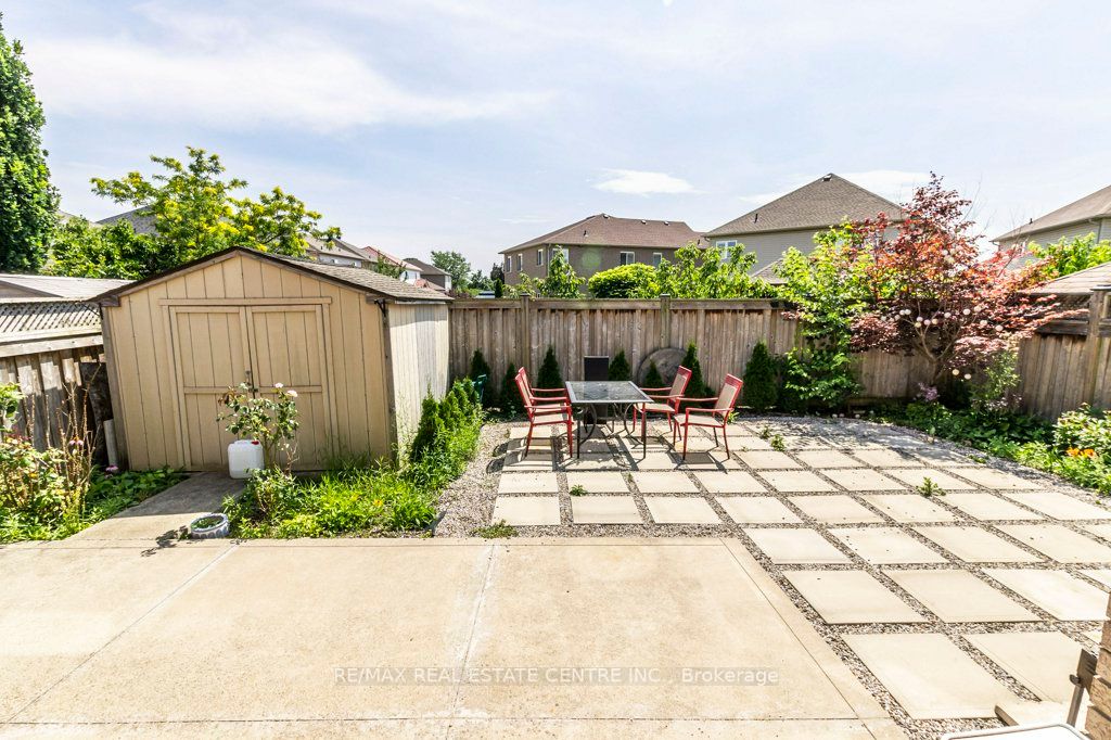 252 Thorner Dr