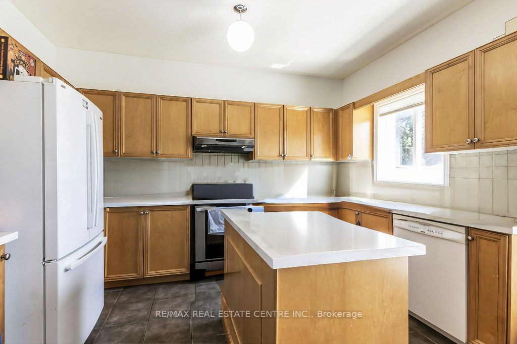 252 Thorner Dr