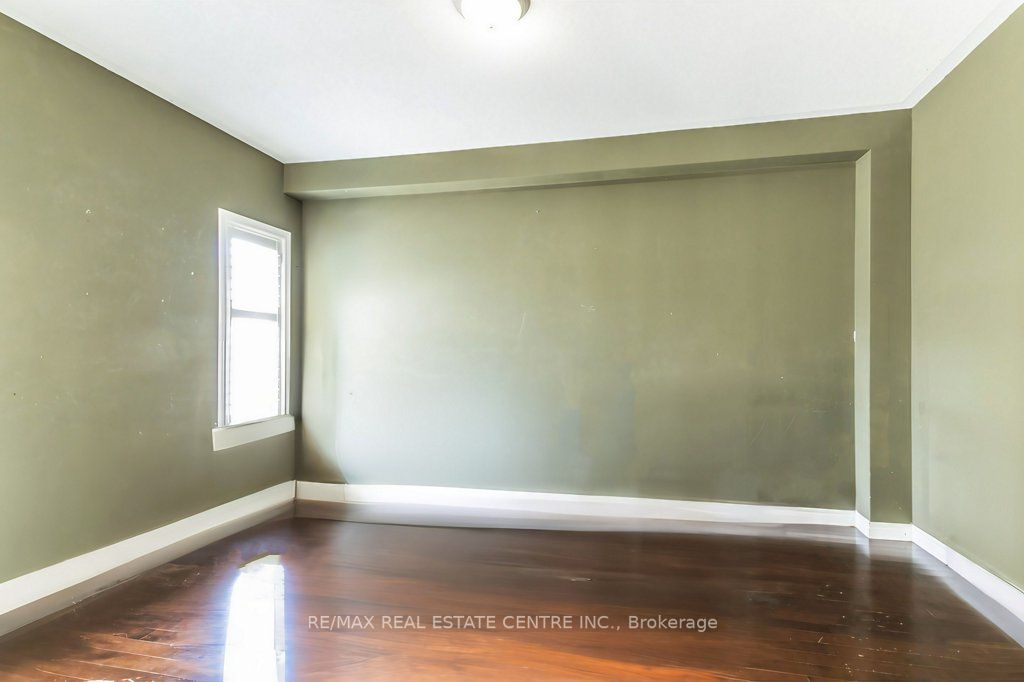 252 Thorner Dr