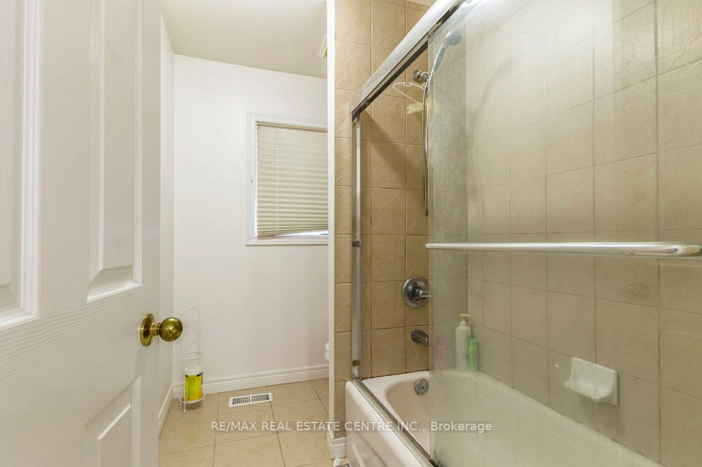 252 Thorner Dr