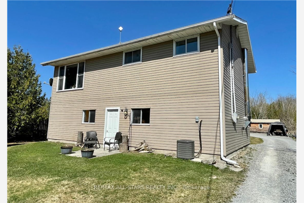 212 Mcguire Beach Rd, Kawartha Lakes