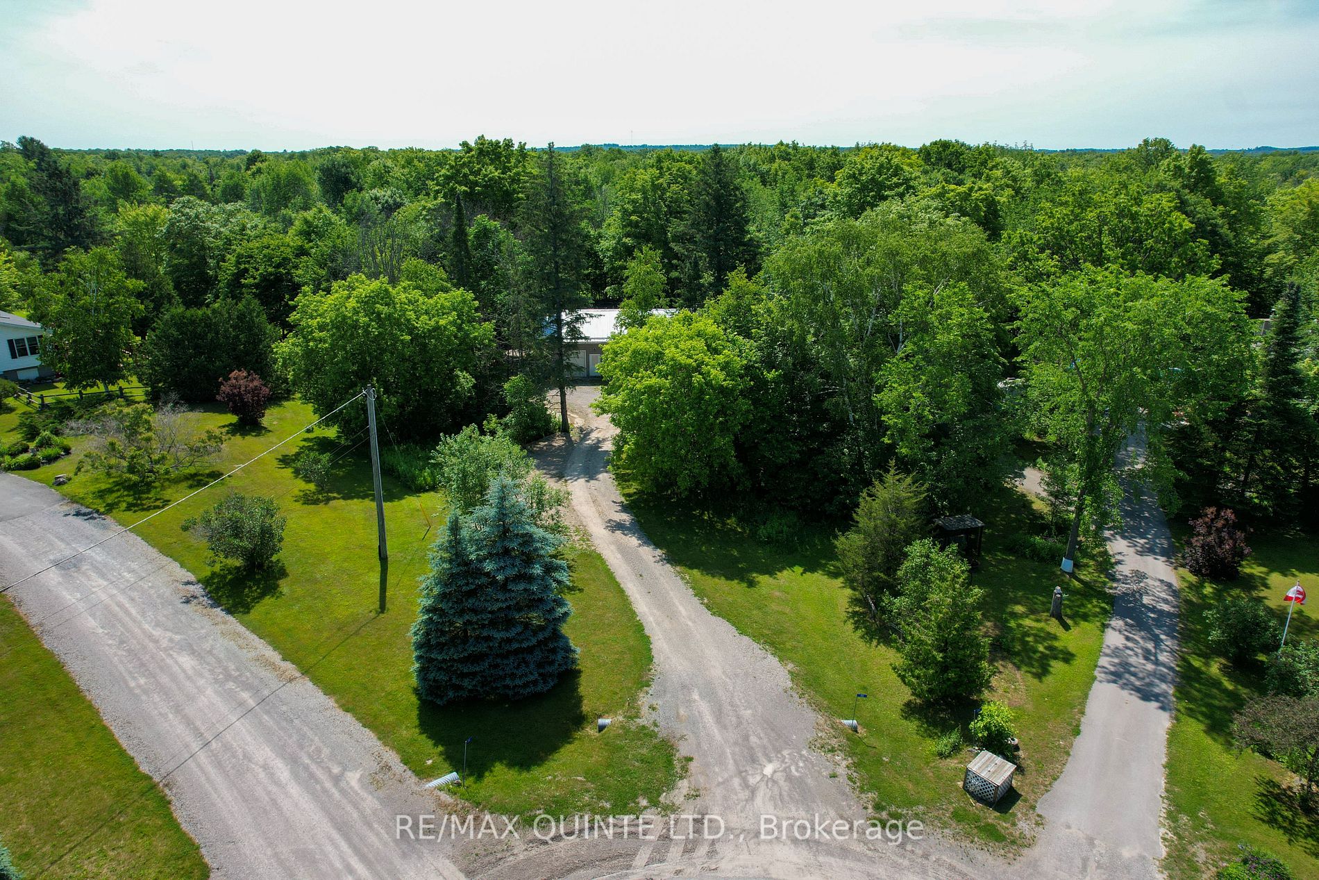35 WILDROSE Circle