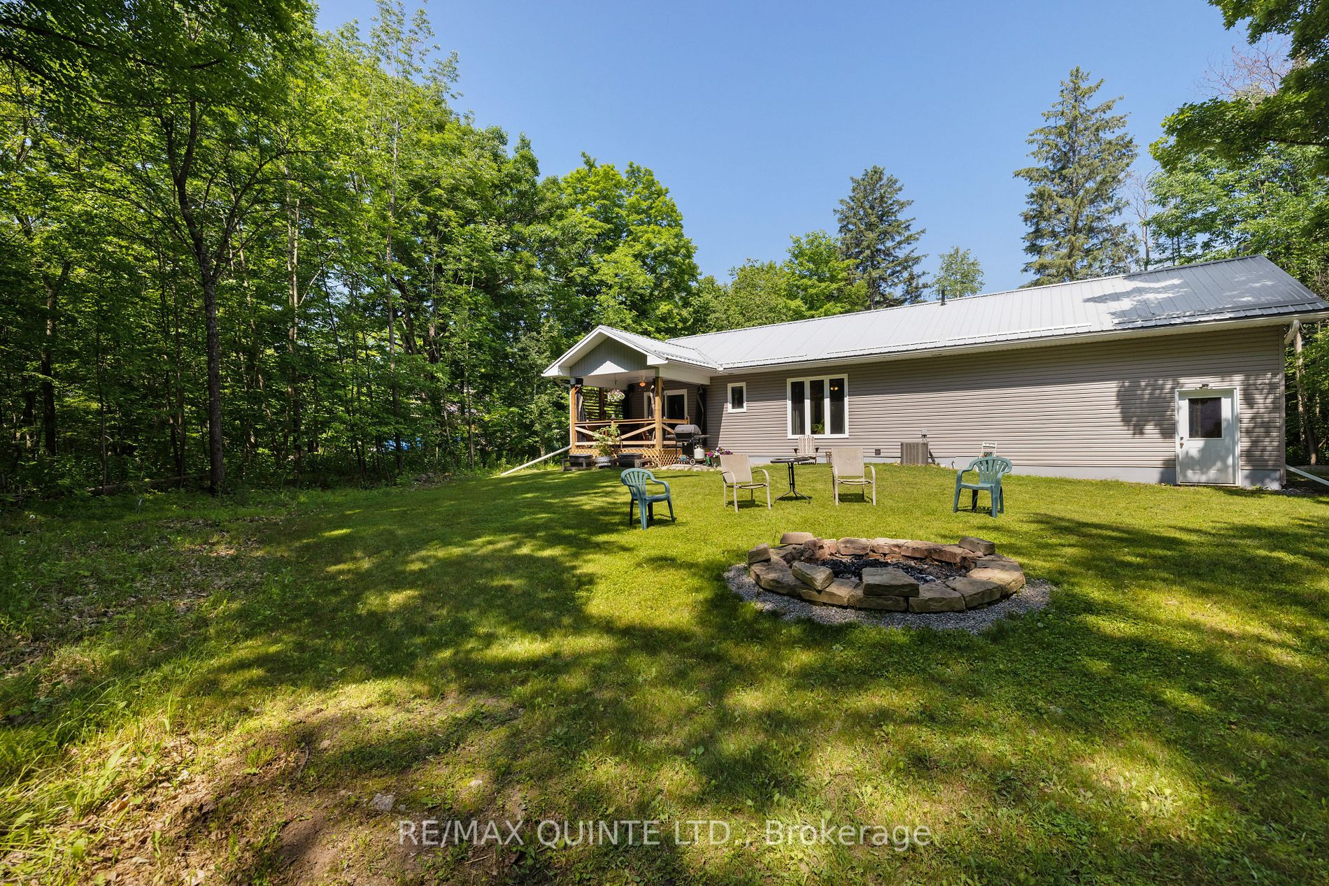 35 WILDROSE Circle