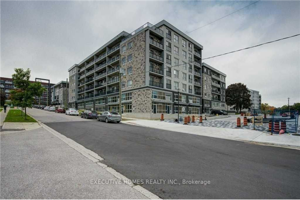 275 Larch St, Waterloo