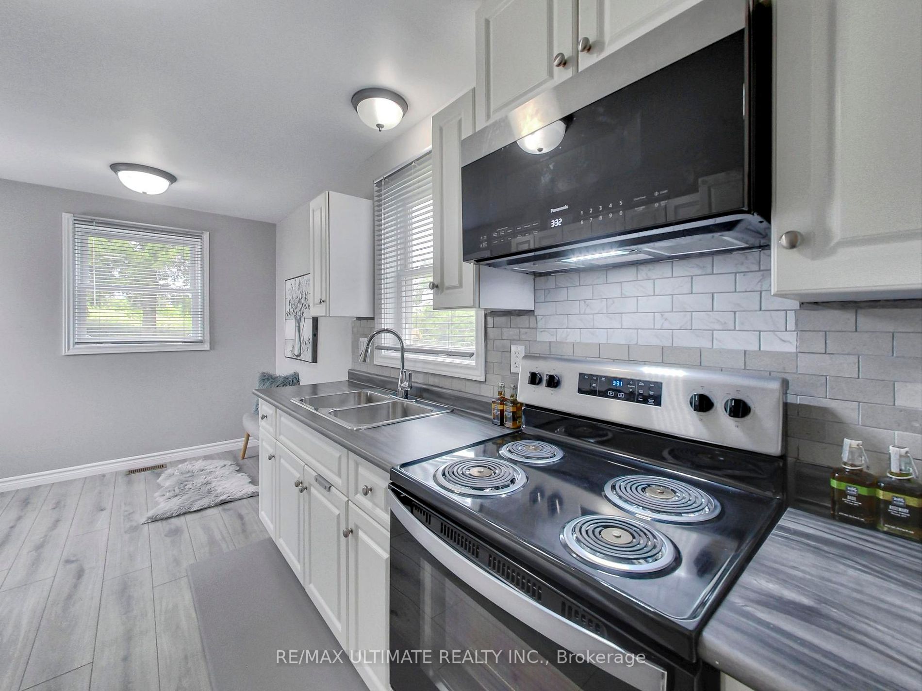 14 Burnham Avenue