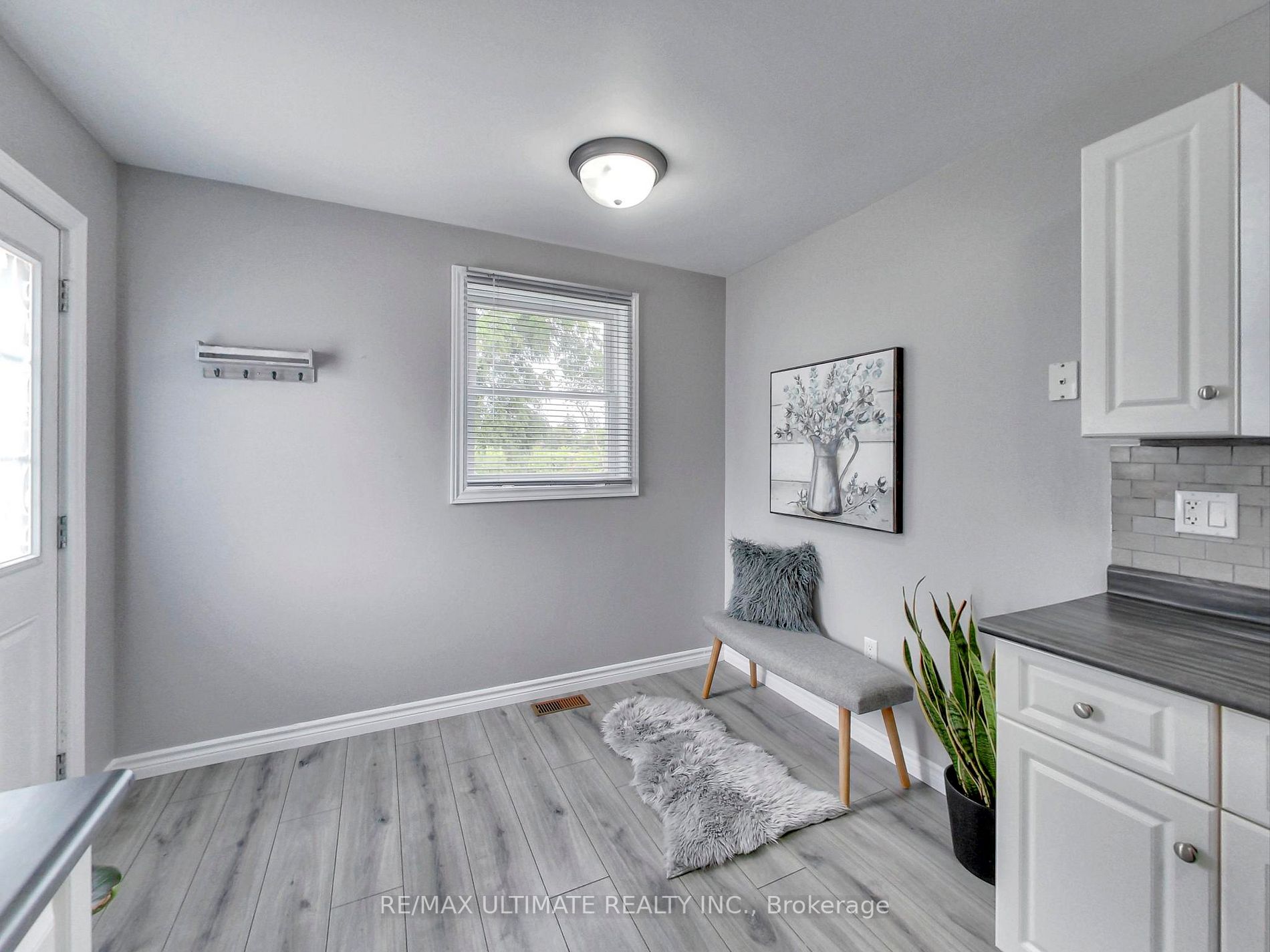 14 Burnham Avenue