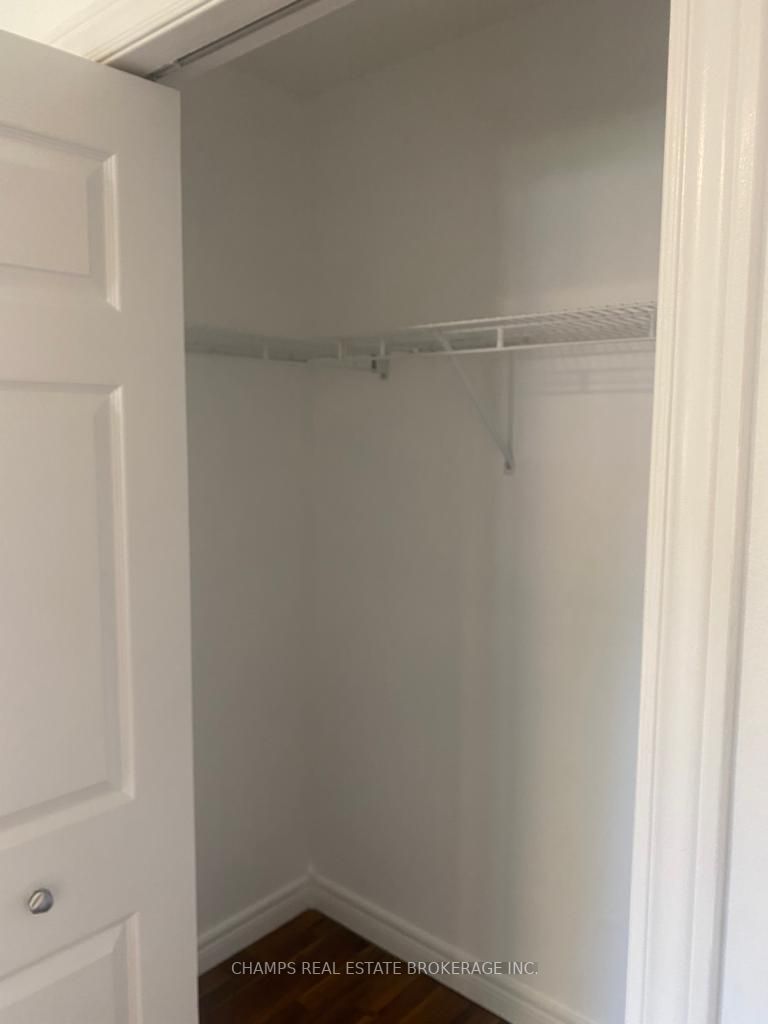 1730 Columbia Court, #97