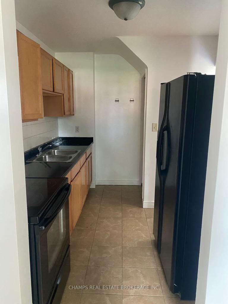 1730 Columbia Court, #97
