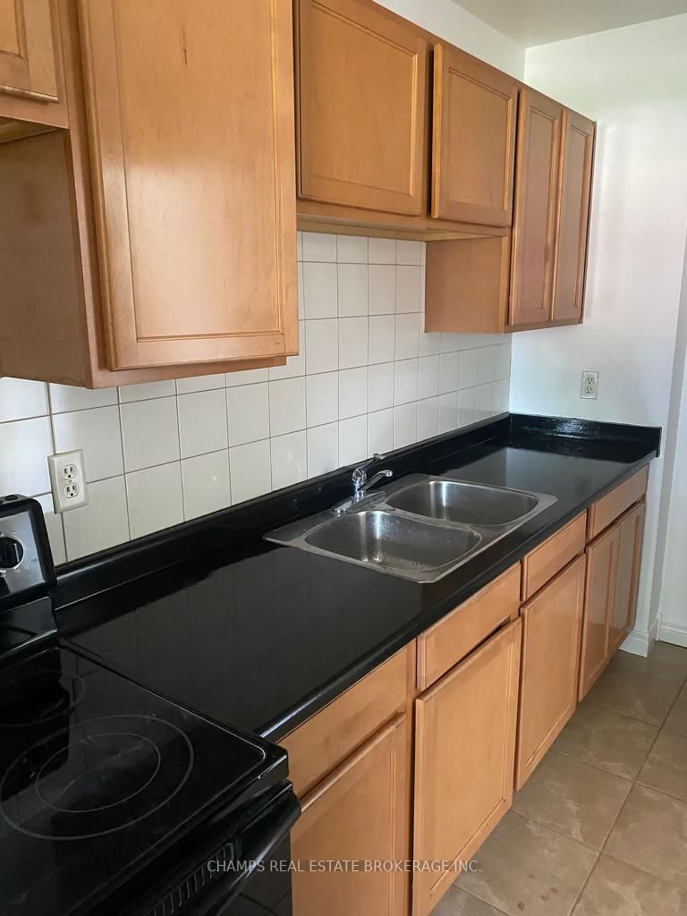 1730 Columbia Court, #97