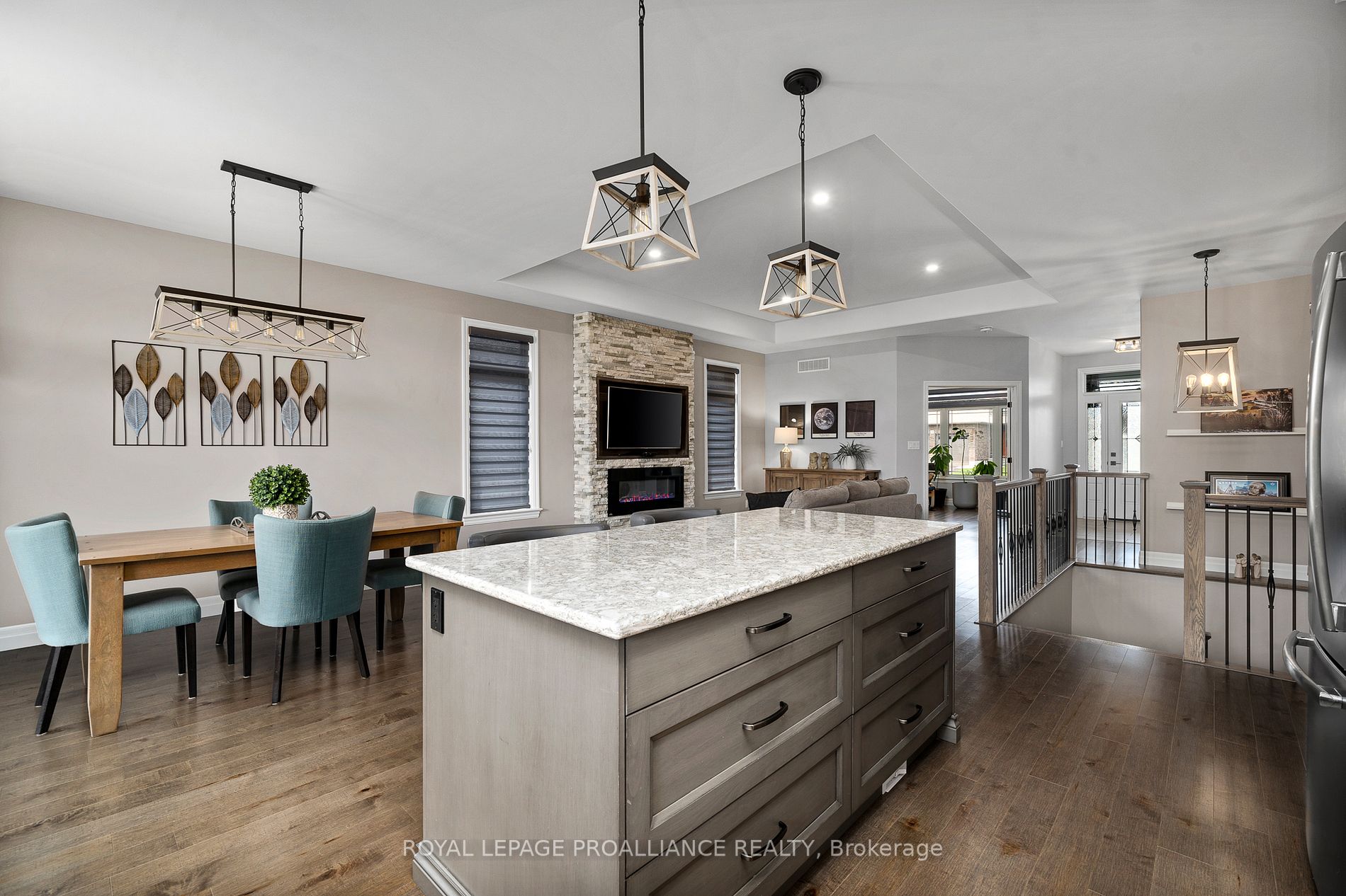 7 Bel Air Cres