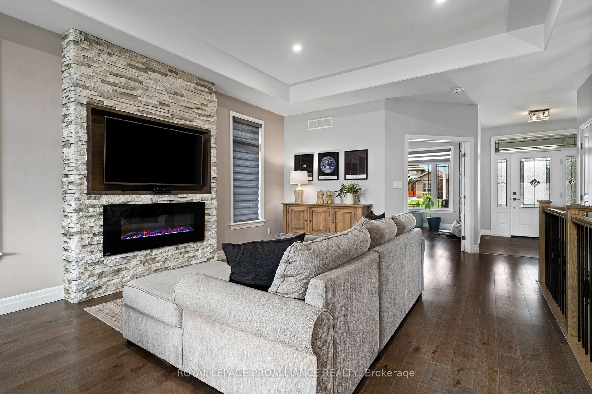 7 Bel Air Cres