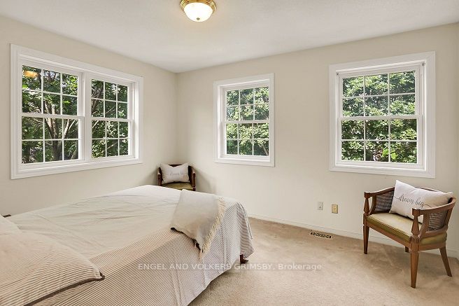20 Niagara St, #1