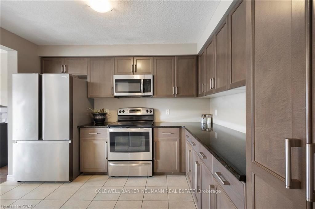 28 Jeffrey Dr