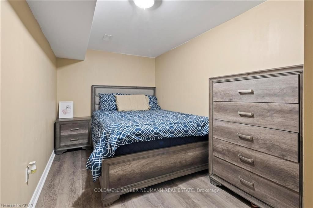 28 Jeffrey Dr