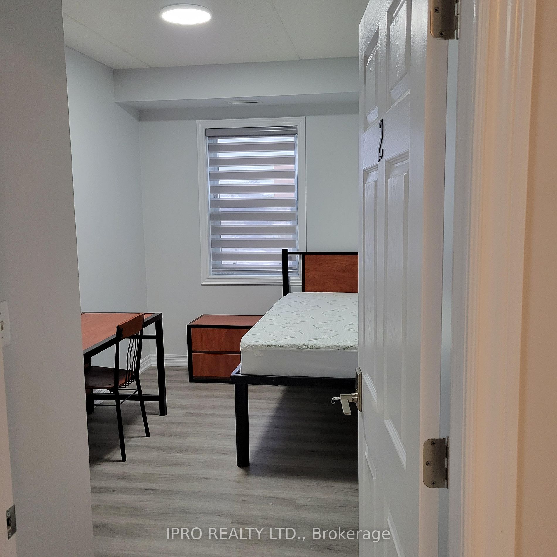253 lester Street, #103